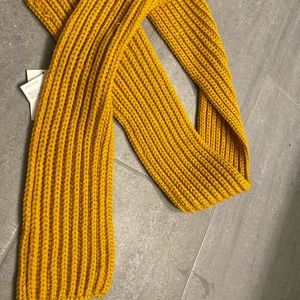 Never used yellow scarf